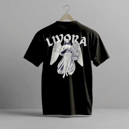 Черна тениска Heaven’s Reverb с принт на ангел и лого LIVORA